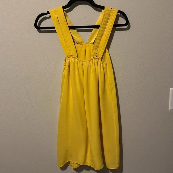Alice and Olivia bright yellow mini dress, XS, 100% silk - Picture 6 of 8